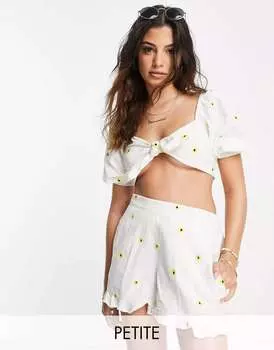Укороченный топ Miss Selfridge Petite цвета слоновой кости с завязкой спереди и вышивкой ромашками