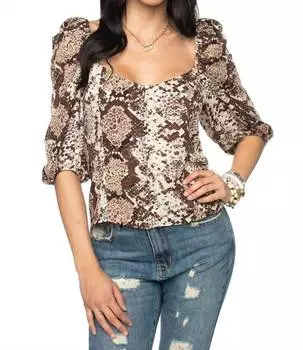 Укороченный топ со змеиным принтом коричневого цвета BUDDYLOVE