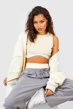 Укороченный топ в ребку с изогнутым номом Boohoo, экру