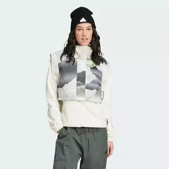 Укороченный жилет с камуфляжным принтом City Escape Adidas, цвет Legend Ivy/Carbon