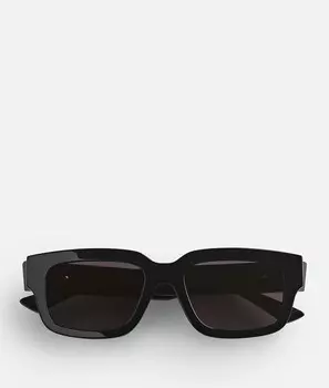Ультратонкие квадратные солнцезащитные очки Bottega Veneta, черный/серый