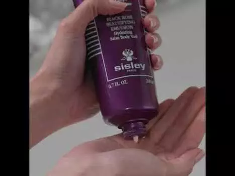 Ультраувлажняющая эмульсия для тела Rose Noire Emulsion Corps Sisley, 200 ml