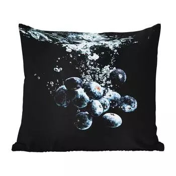 Уличная подушка MuchoWow - Черника - Фрукты - Ягоды - Натюрморт - Вода - Черный - 45x45 см - Устойчивость к атмосферным воздействиям - Подушки для отдыха - Чехлы для подушек - Декоративные чехлы для подушек - Декоративные чехлы для подушек, муль...