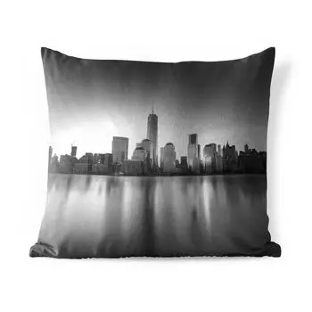 Уличная подушка MuchoWow - New York Skyline - Черно-белый - 45x45 см - Устойчивость к атмосферным воздействиям - Подушка для отдыха - Чехлы для подушек - Декоративные чехлы для подушек - Декоративные чехлы для подушек, мультиколор