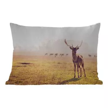 Уличная подушка MuchoWow - Олень - Рога - Трава - 60x40 см - Устойчивость к атмосферным воздействиям - Подушка для отдыха - Чехлы для подушек - Декоративные чехлы для подушек - Декоративные чехлы для подушек, мультиколор