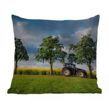 Уличная подушка MuchoWow - Трактор - Дерево - Цветы - 45x45 см - Устойчивость к атмосферным воздействиям - Подушка для отдыха - Чехлы для подушек - Декоративные чехлы для подушек - Декоративные чехлы для подушек, мультиколор