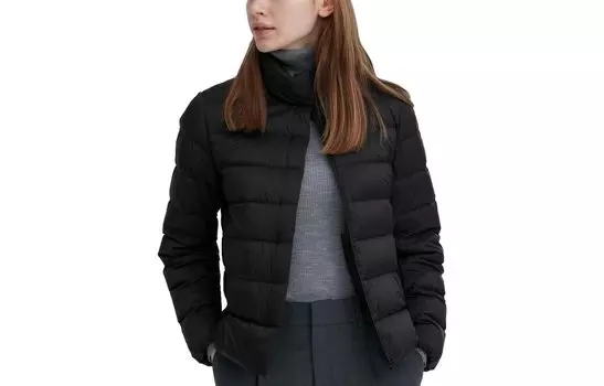UNIQLO Женский пуховик, цвет Classic Black-09