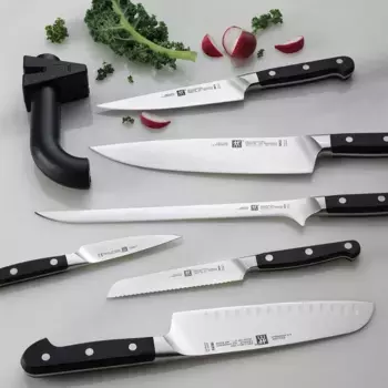 Универсальный нож Pro Zwilling, черный