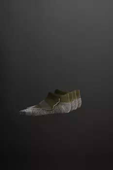 Упаковка 2 бесшовных носков ZARA, средне-зеленый