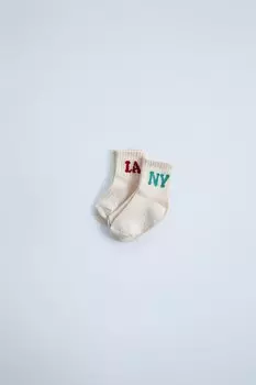 Упаковка 2 носков с лозунгом ZARA, экрю