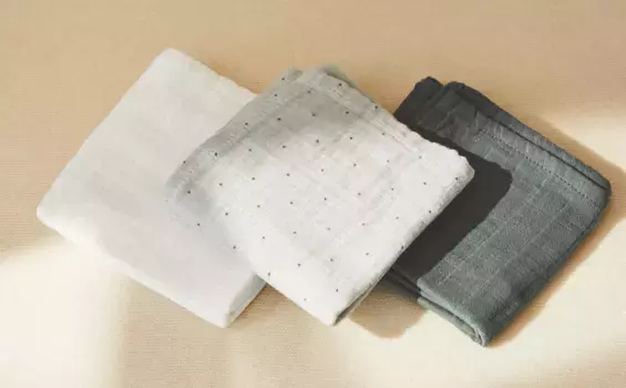 Упаковка детских разноцветных муслиновых салфеток (3 шт.) Zara Home, зеленый