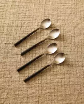 Упаковка стальных десертных ложек (4 шт.) Zara Home, черный