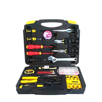 Усовершенствованный универсальный набор инструментов STANLEY, 18 предметов 90-597-23