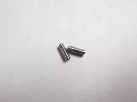 Установочные винты для тремоло Paul Reed Smith (2) PRS SE, S2, New Ce24 Guitars Tremelo Arm Bridge Machined Tremolo Bridge Knife Edge Screws (6)