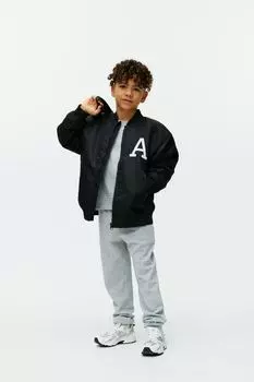 Утепленная нейлоновая куртка Arket, черный