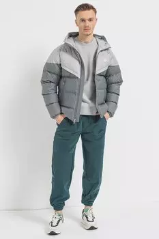 Утепленная зимняя куртка Windrunner с капюшоном Nike, серый
