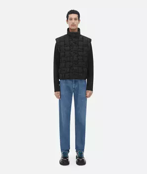 Утепленный нейлоновый жилет intreccio Bottega Veneta, черный