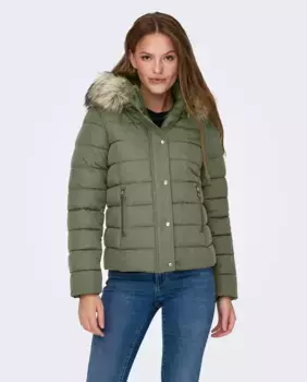 Утепленный женский пуховик с капюшоном Only, цвет Verde Pardo