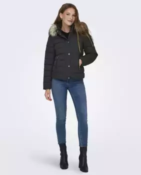 Утепленный женский пуховик с капюшоном Only, темно-серый