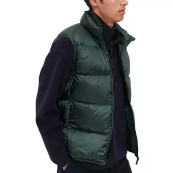 Утепленный жилет Uniqlo Ultra Light Down, зеленый/изумрудный