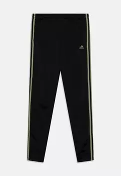 Утеплитель Tiberio Junior Unisex adidas Performance, тент зеленый/черный/белый