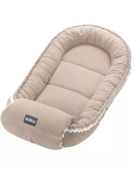 Уютное детское гнездышко из муслина бежевого цвета с декоративным чехлом: подушка и подлокотник Bellochi