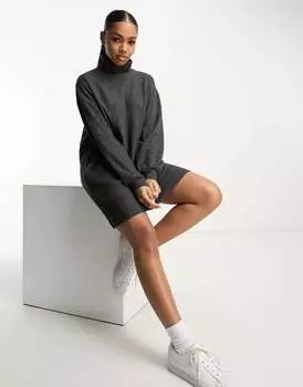 Уютное мягкое мини-платье темно-серого цвета с высоким воротником Miss Selfridge