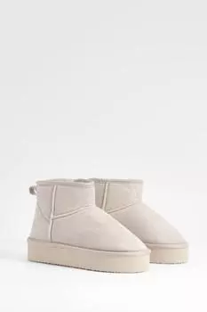 Уютные мини-сапоги на платформе boohoo, белый