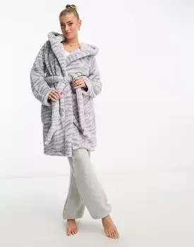 Уютный халат UGG Aarti серого цвета с принтом зебры