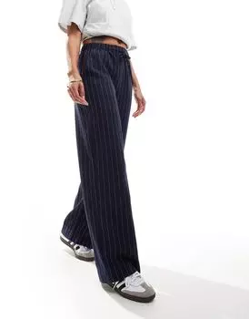 Узкие брюки в темно-синюю полоску ASOS