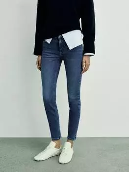 Узкие джинсы newisa средней посадки Mango, синий