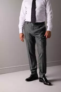 Узкие фирменные брюки в полоску из итальянской ткани Marzotto Next, серый