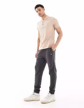 Узкие спортивные брюки Lyle & Scott средней посадки в цвете w635 gunmetal