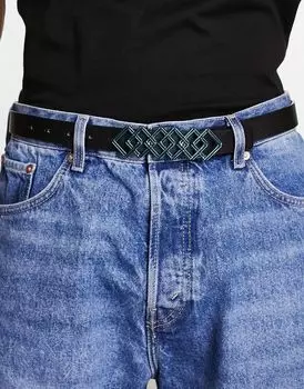 Узкий ремень ASOS из черной искусственной кожи с геометрической пряжкой