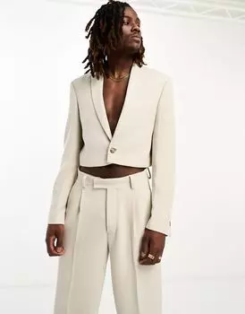 Узкий укороченный пиджак из бежевого фактурного трикотажа ASOS DESIGN