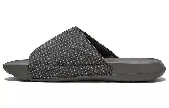Вьетнамки New Balance унисекс