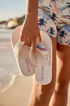 Вьетнамки Swish с принтом по всей поверхности Animal, бежевый