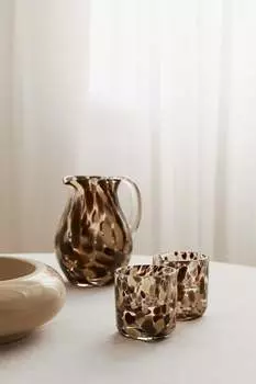 В упаковке 2 стакана с узором H&M, розовый