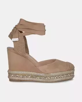 Валенсийские женские босоножки на танкетке со шнуровкой на щиколотке Alma en Pena, цвет Camel