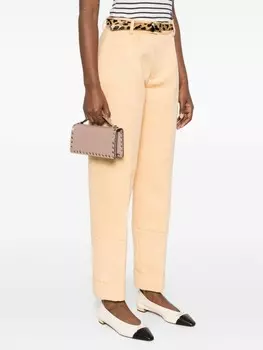 Valentino Garavani клатч с декором Rockstud, розовый