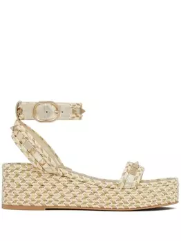 Valentino Garavani сандалии Rockstud 45, нейтральный цвет