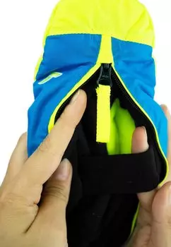 Варежки Reusch, цвет brilliant blue safety yel