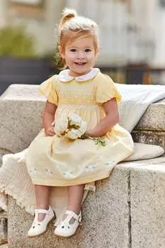 Вечернее платье со сборками в виде Питера Пэна с вышивкой Daisy Jojo Maman Bb, желтый