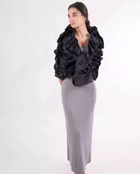 Вечерняя шаль из черной тафты MR Complements