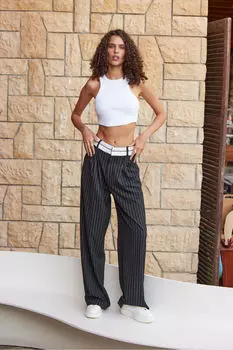 Вельветовый укороченный белый VATKALI