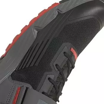 Велосипедные кроссовки Trailcross с клипсами мужские Five Ten, цвет Core Black/Grey Three/Red