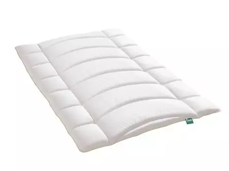 Вентилятор. Комфорт сна. Зеленое пуховое одеяло Tegernsee, размер 135х200см, толщина одеяла Frankenstolz Gute Bettwaren