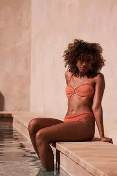 Верх бикини без подкладок с металлическими элементами на косточках Mint Velvet, розовый