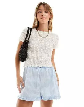 Vero Moda – Aware – белая текстурированная короткая и облегающая футболка