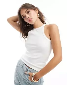 Vero Moda — белая майка в рубчик с воротником-борцовкой